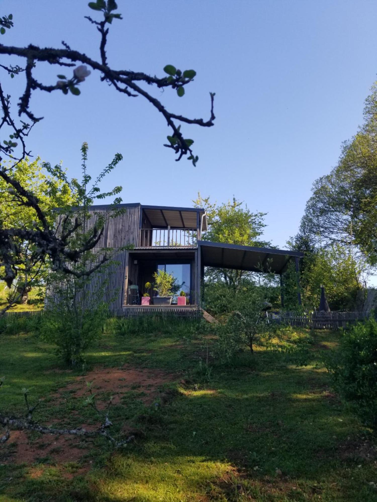 Le Petit Paradis, Mini Maison,Nature,Confort,Calme Saint-Julien-le-Petit Luaran gambar
